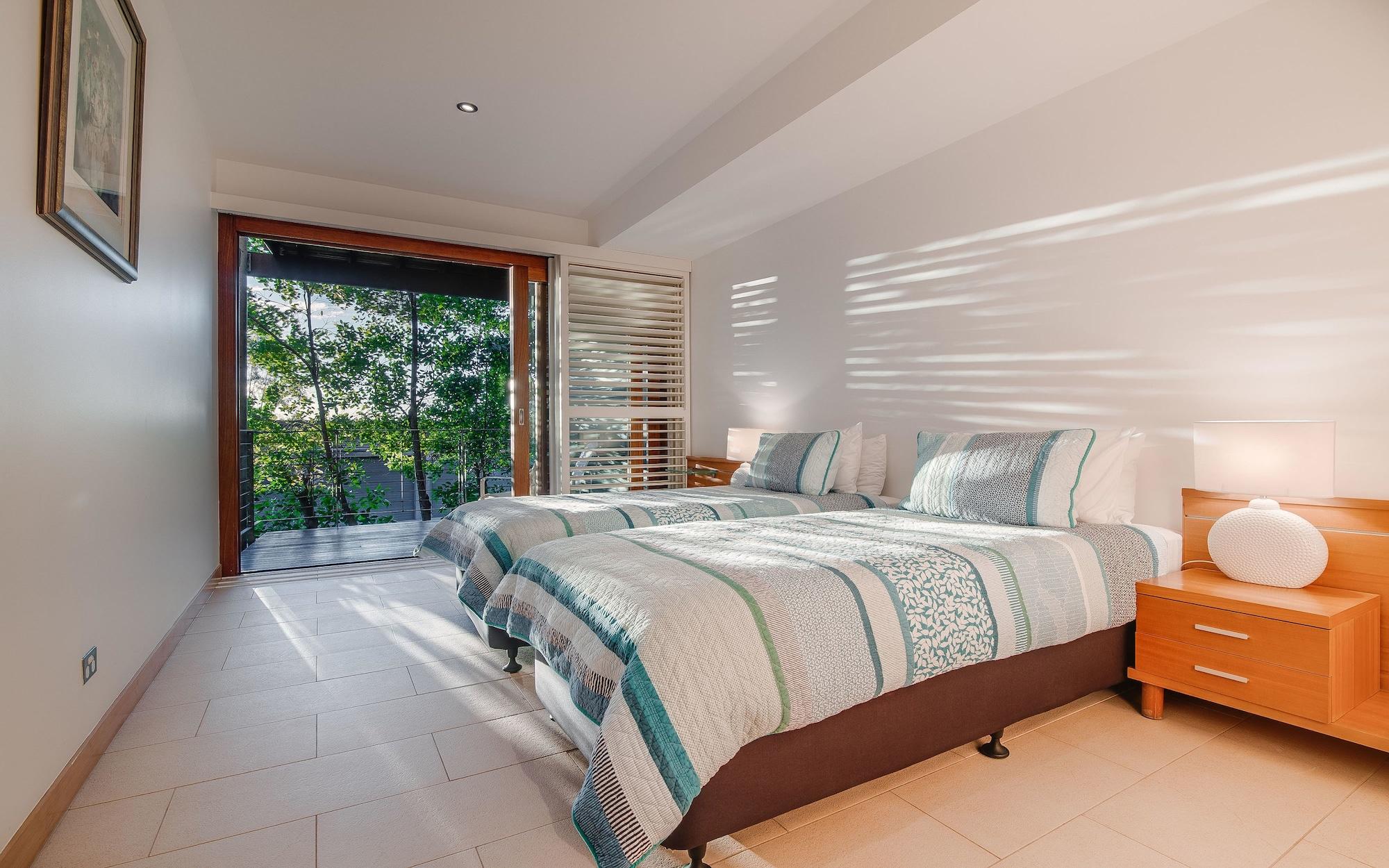 นูซา เรสซิเดนซ์ Hotel นูซาเฮดส์ ภายนอก รูปภาพ